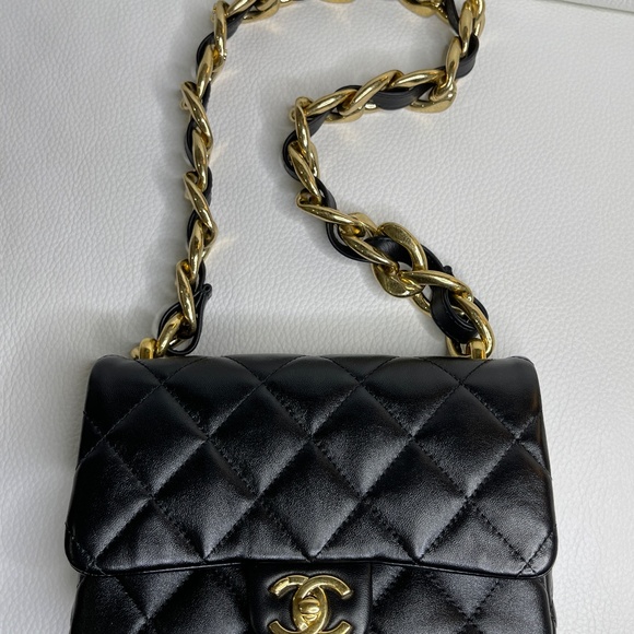 New Unused Chanel Funky Town - Thick Shoulder Strap Small Black Flap Bag - Picture 3 of 12